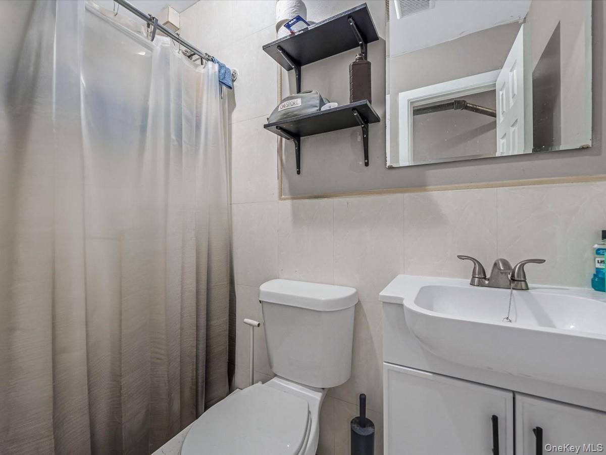 17209 Sayres Avenue, Jamaica, NY 11433