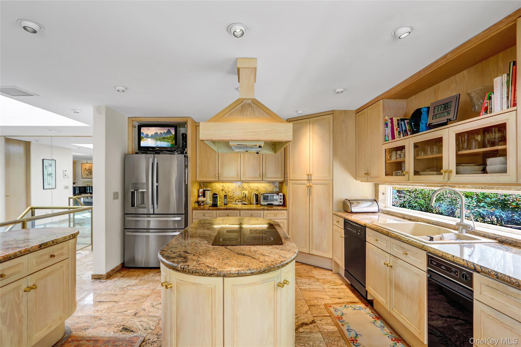 4 Old Homestead Road # 4, Port Jefferson, NY 11777