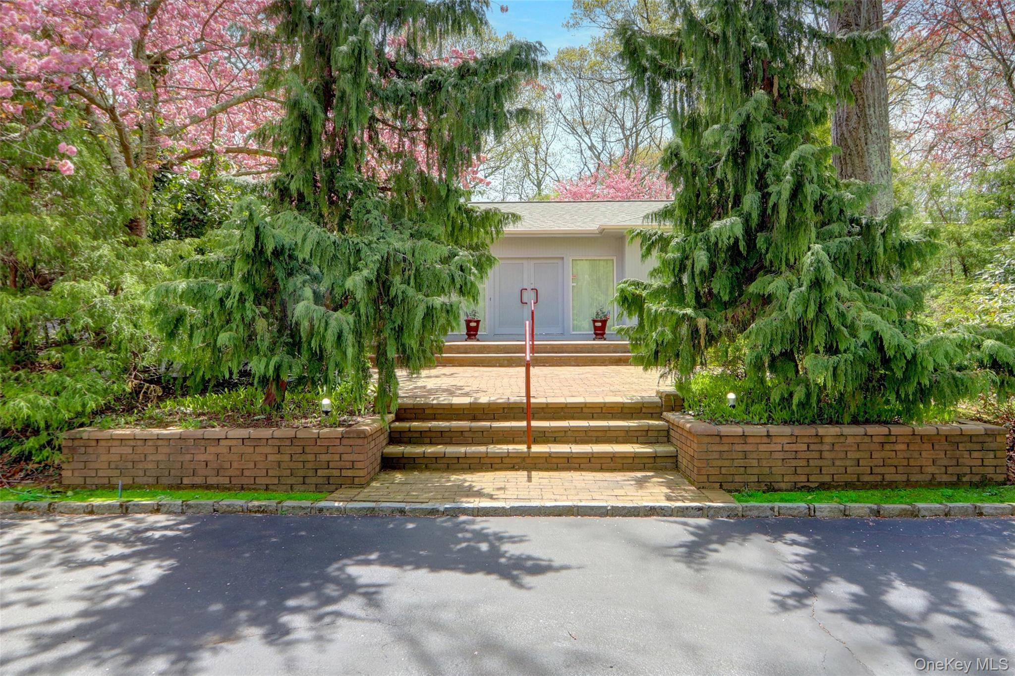 4 Old Homestead Road # 4, Port Jefferson, NY 11777