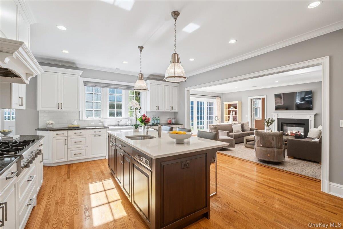 96 Brookby Road, Scarsdale, NY 10583