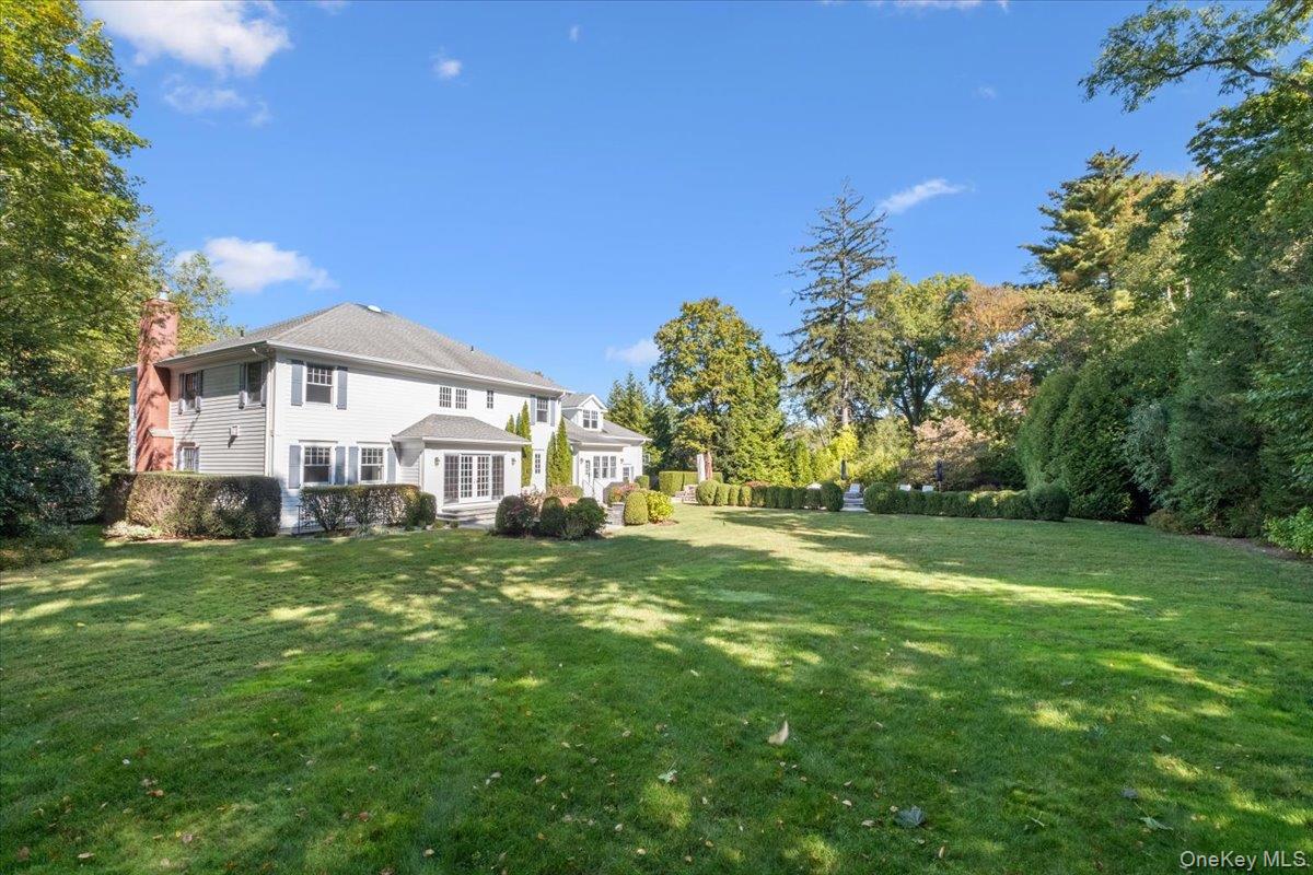 96 Brookby Road, Scarsdale, NY 10583