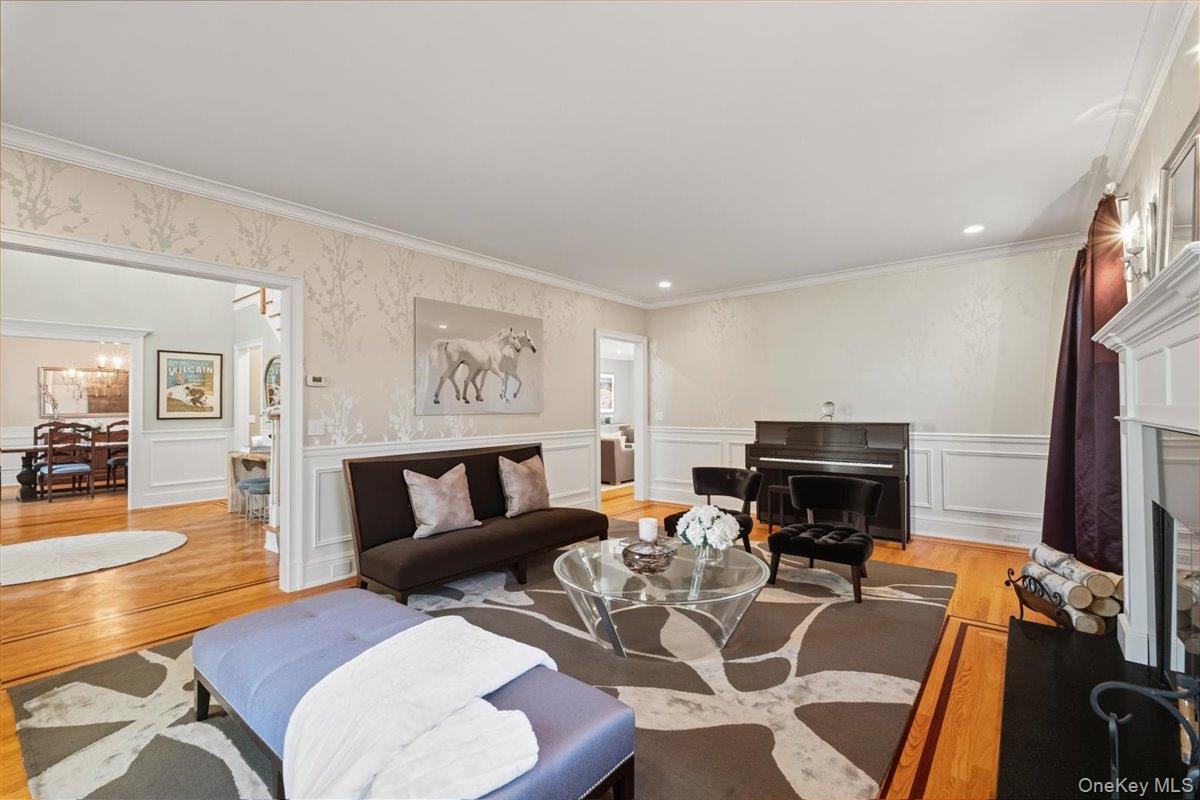 96 Brookby Road, Scarsdale, NY 10583