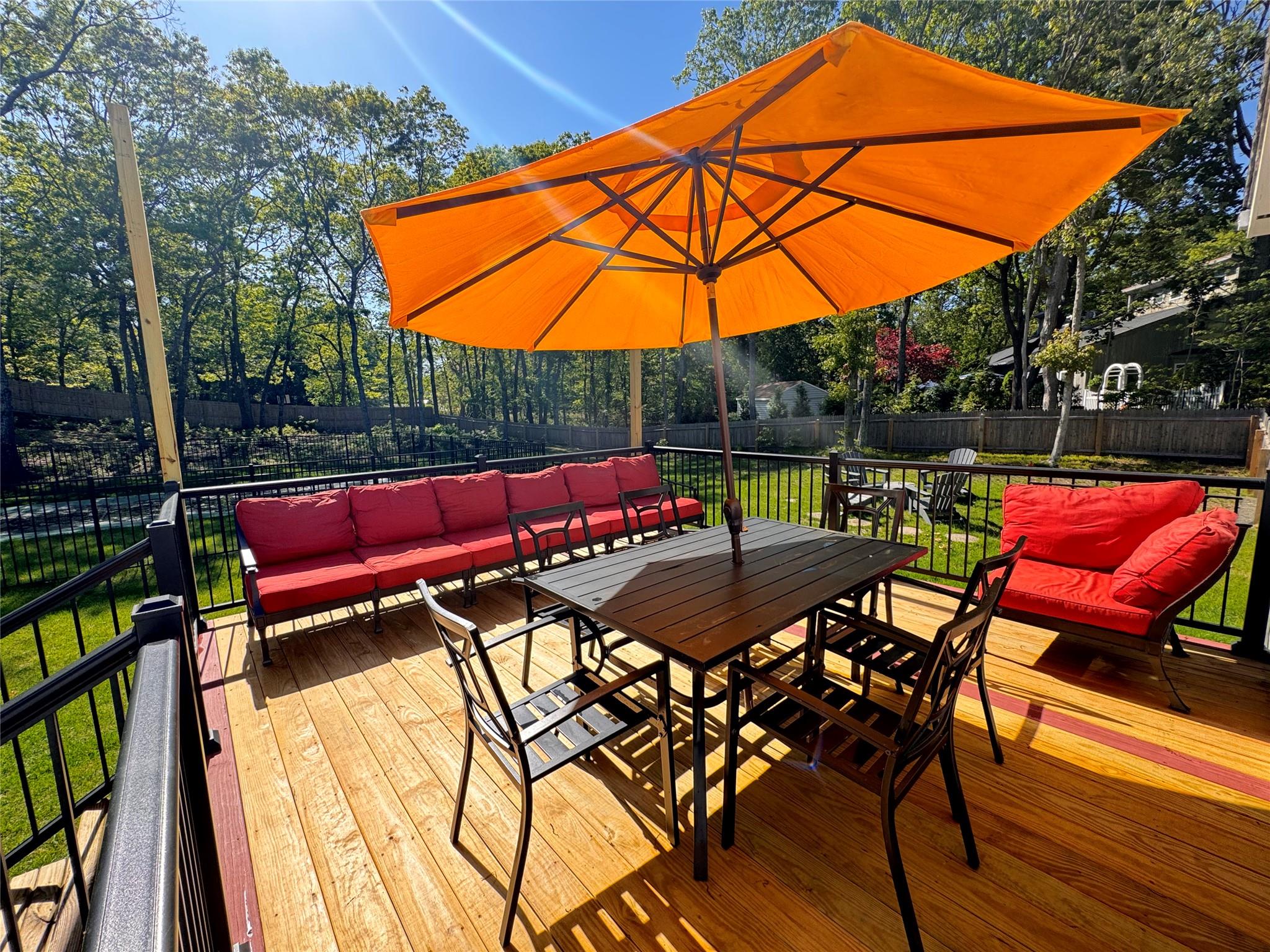 3 Debbie Trail, Hampton Bays, NY 11946