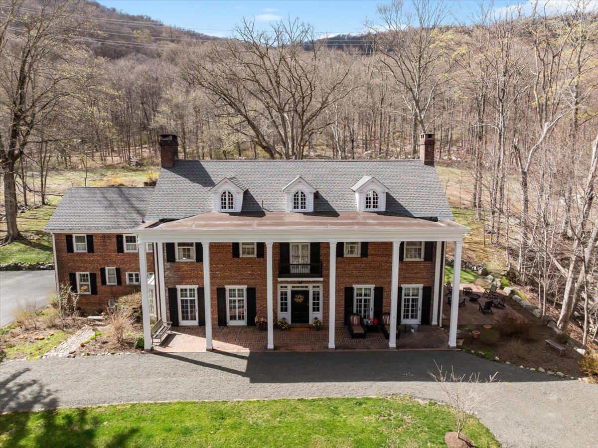 928 Haverstraw Road, Suffern, NY 10901