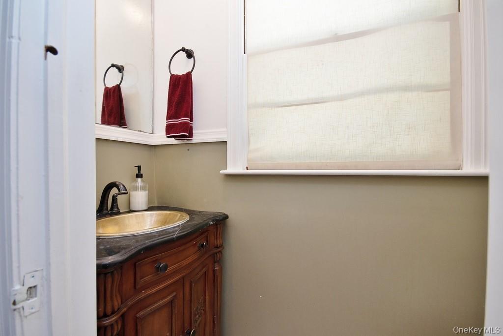 1 Noel Drive, Ossining, NY 10562