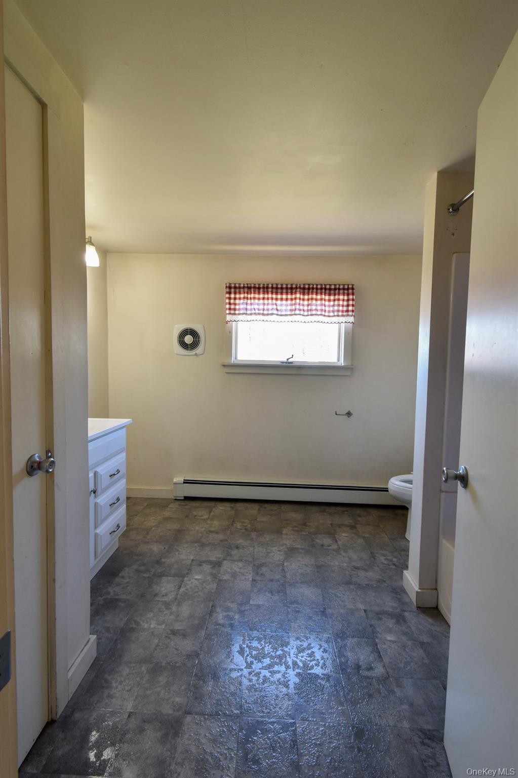 6099 Route 82, Stanfordville, NY 12581