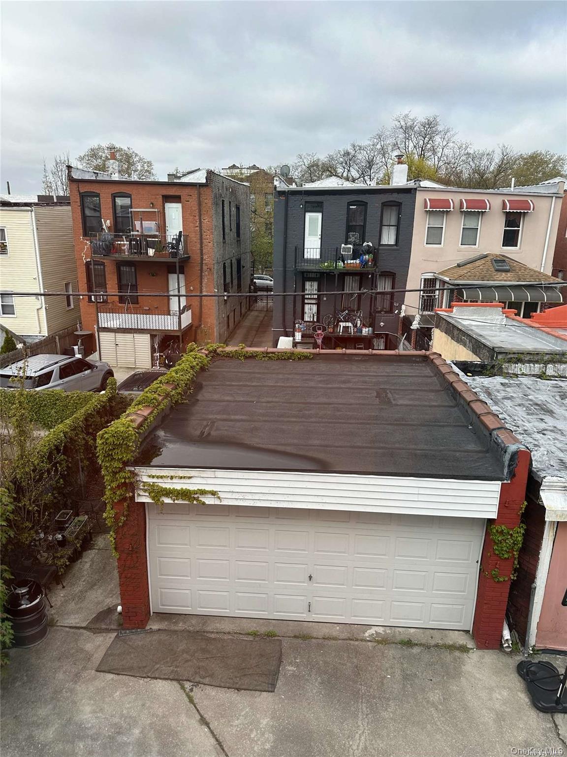 710 Shepherd Avenue, Brooklyn, NY 11208