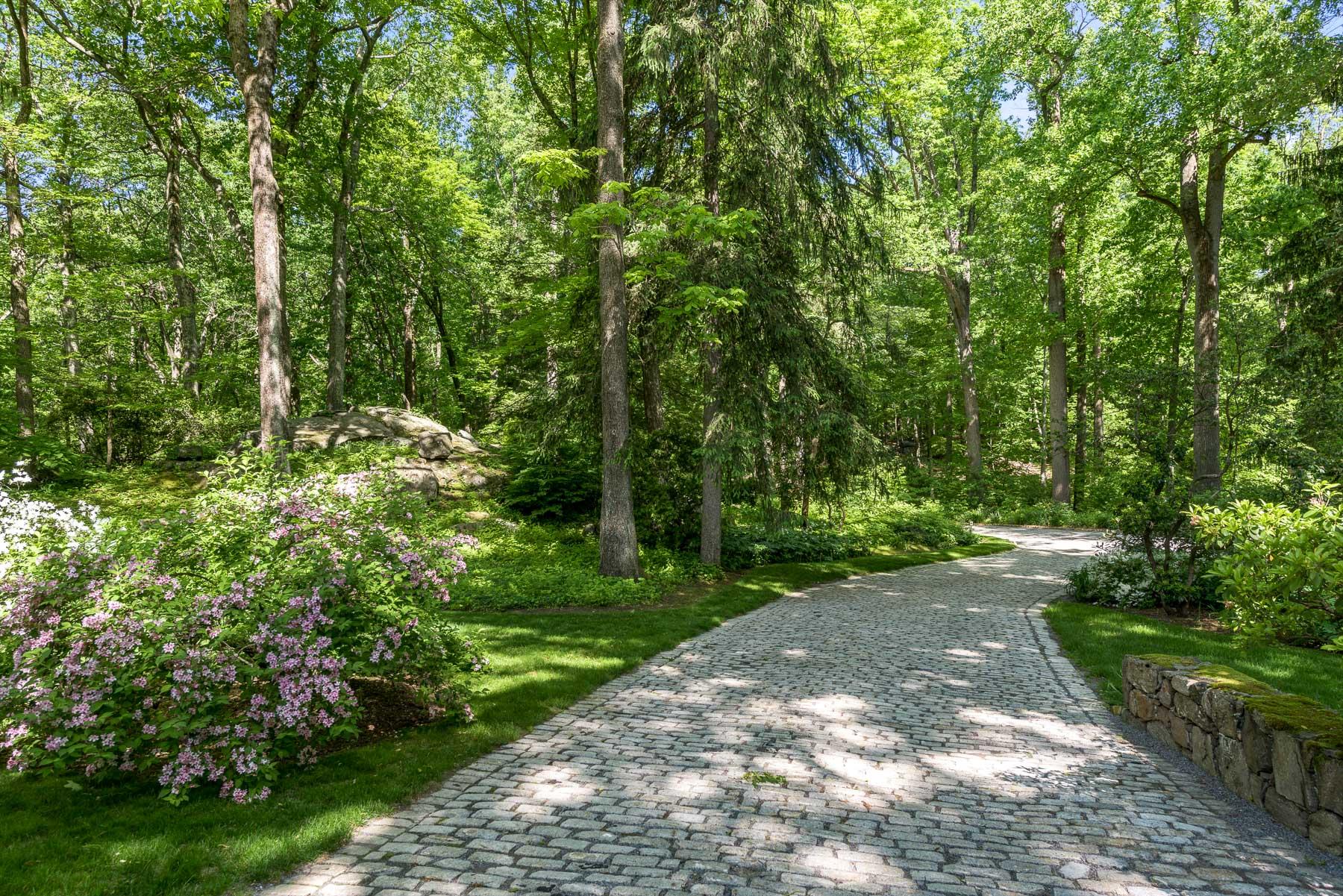 335 Croton Dam Road, Ossining, NY 10562