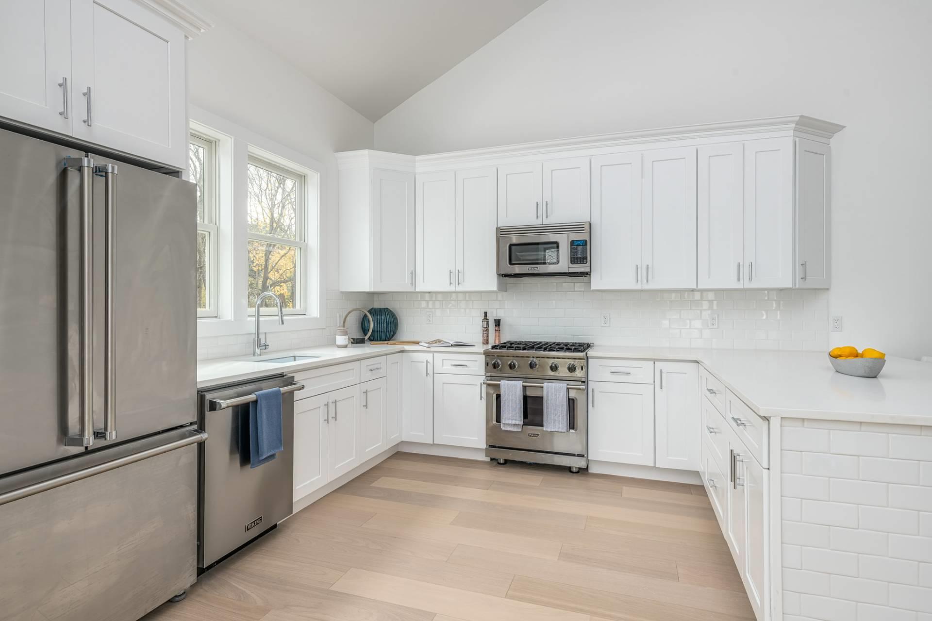 19 Montauk Highway # 5, Westhampton, NY 11977