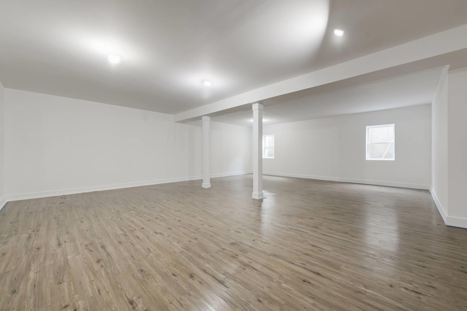 19 Montauk Highway # 5, Westhampton, NY 11977