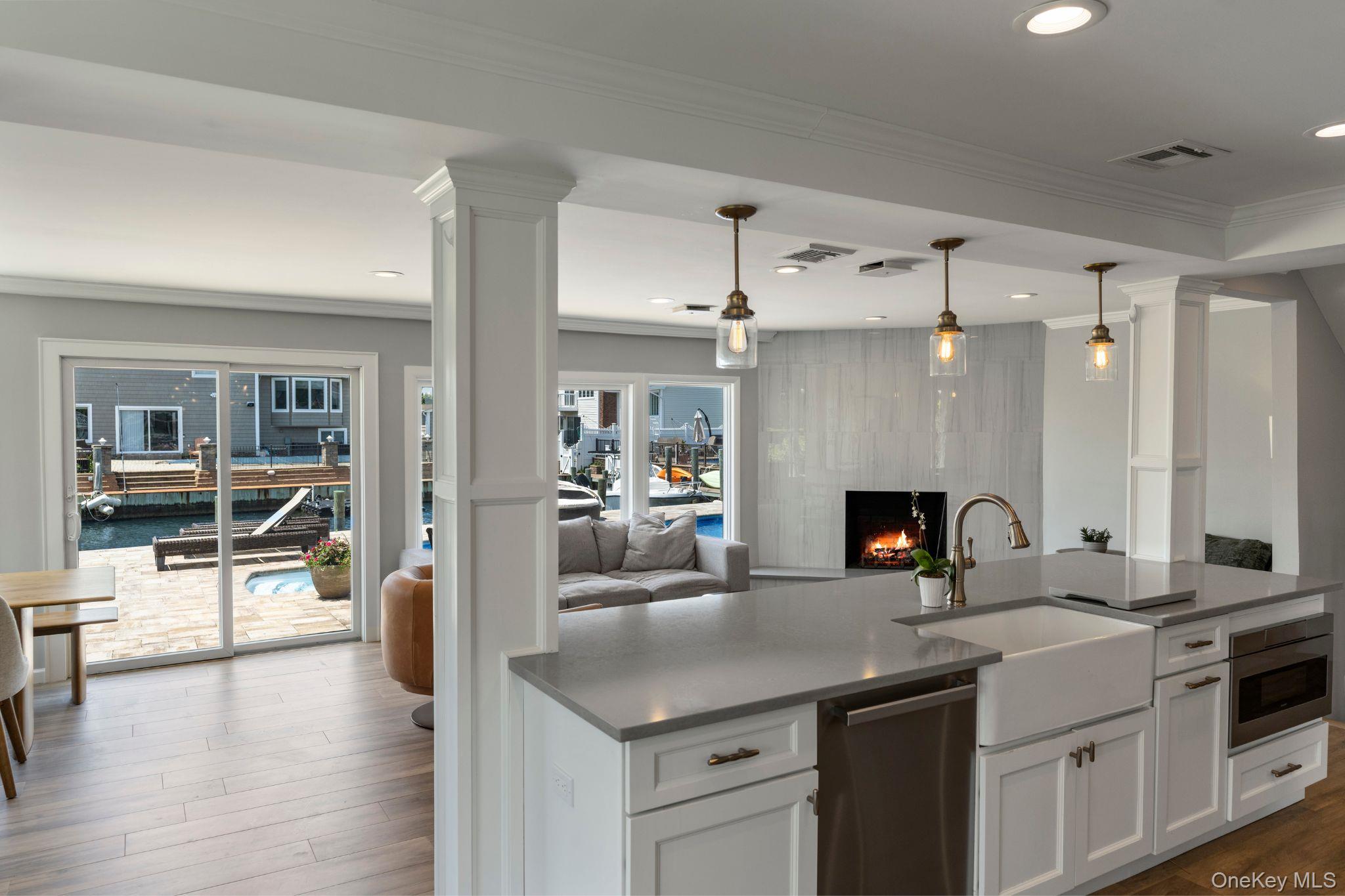 22 Viking Drive, West Islip, NY 11795