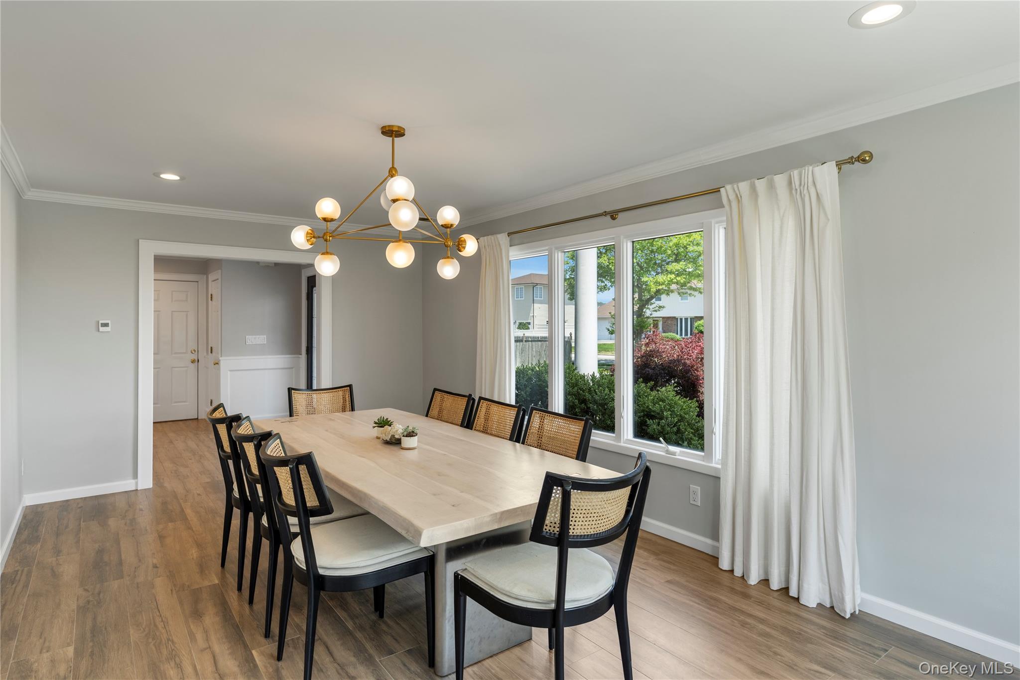 22 Viking Drive, West Islip, NY 11795