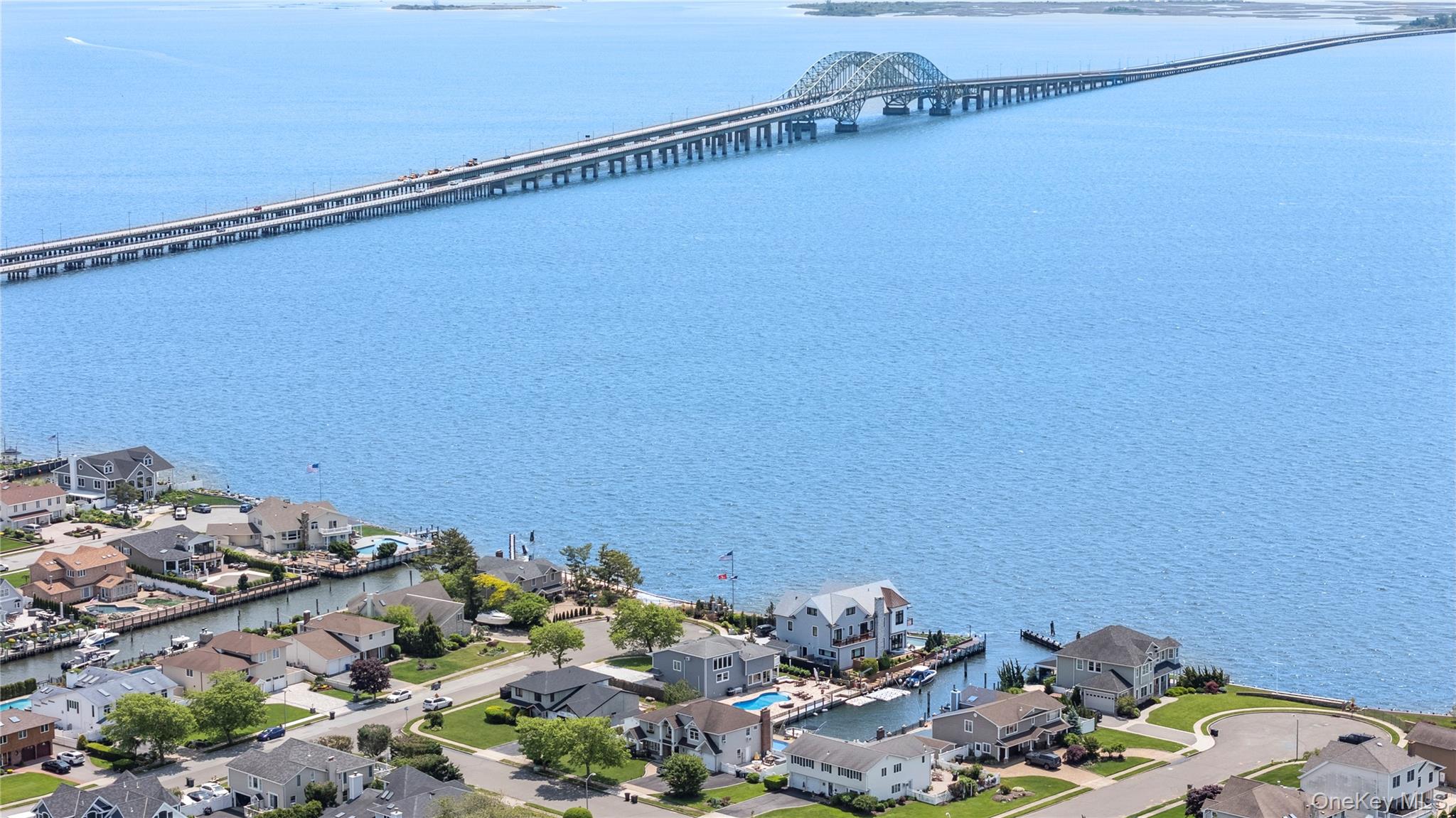 22 Viking Drive, West Islip, NY 11795