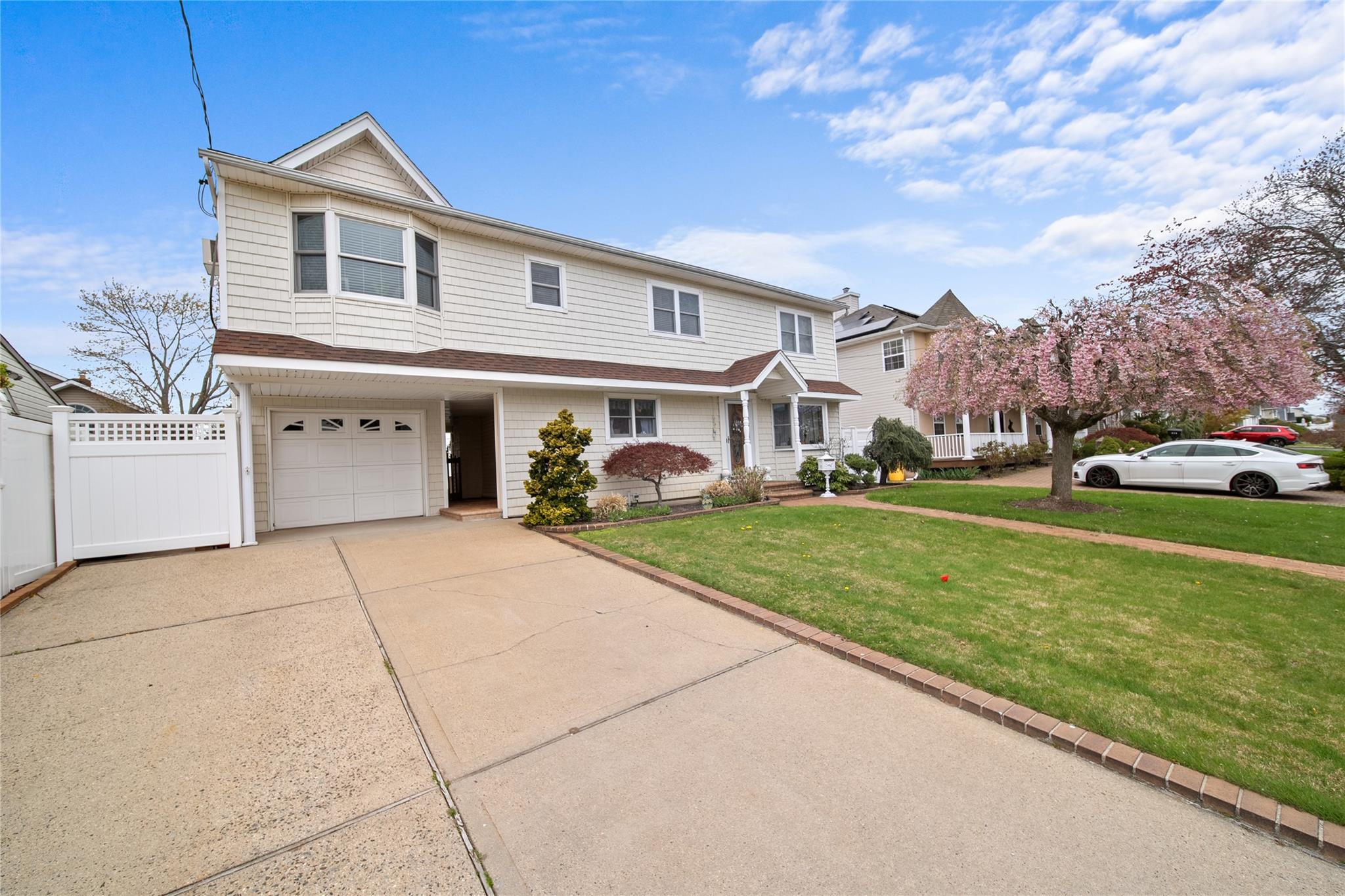 312 Ocean Avenue, Massapequa Park, NY 11762