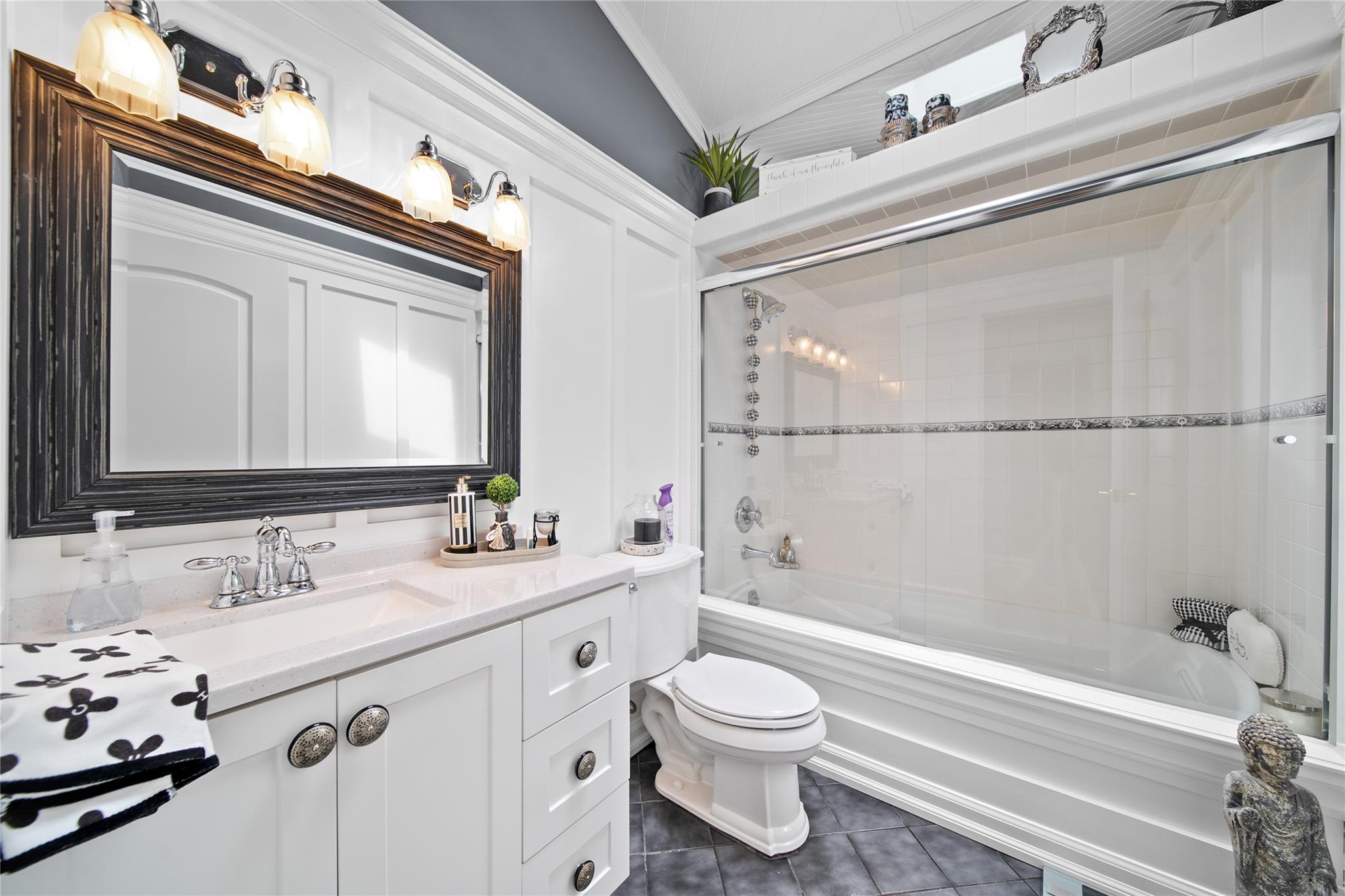 312 Ocean Avenue, Massapequa Park, NY 11762