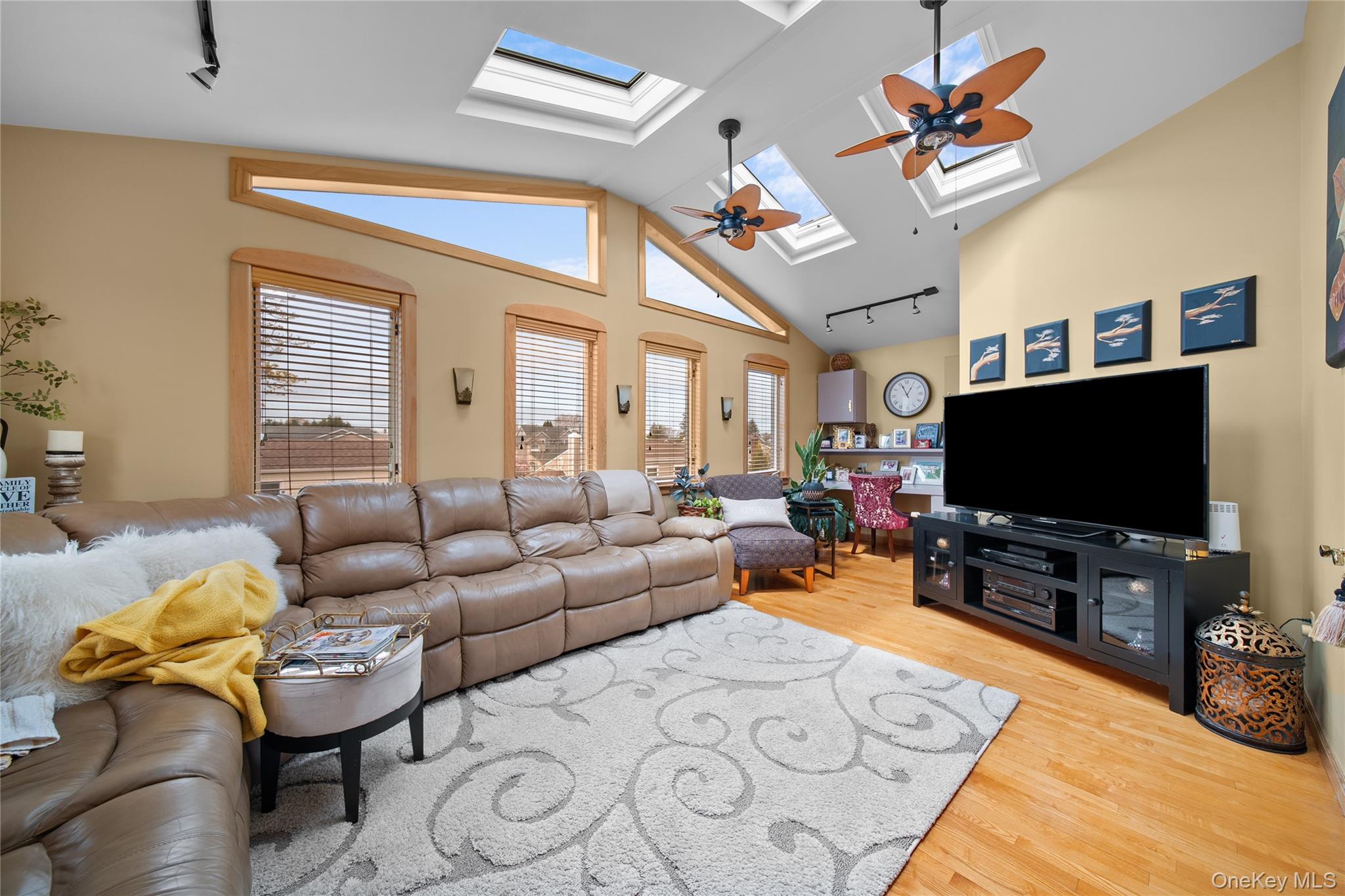 312 Ocean Avenue, Massapequa Park, NY 11762