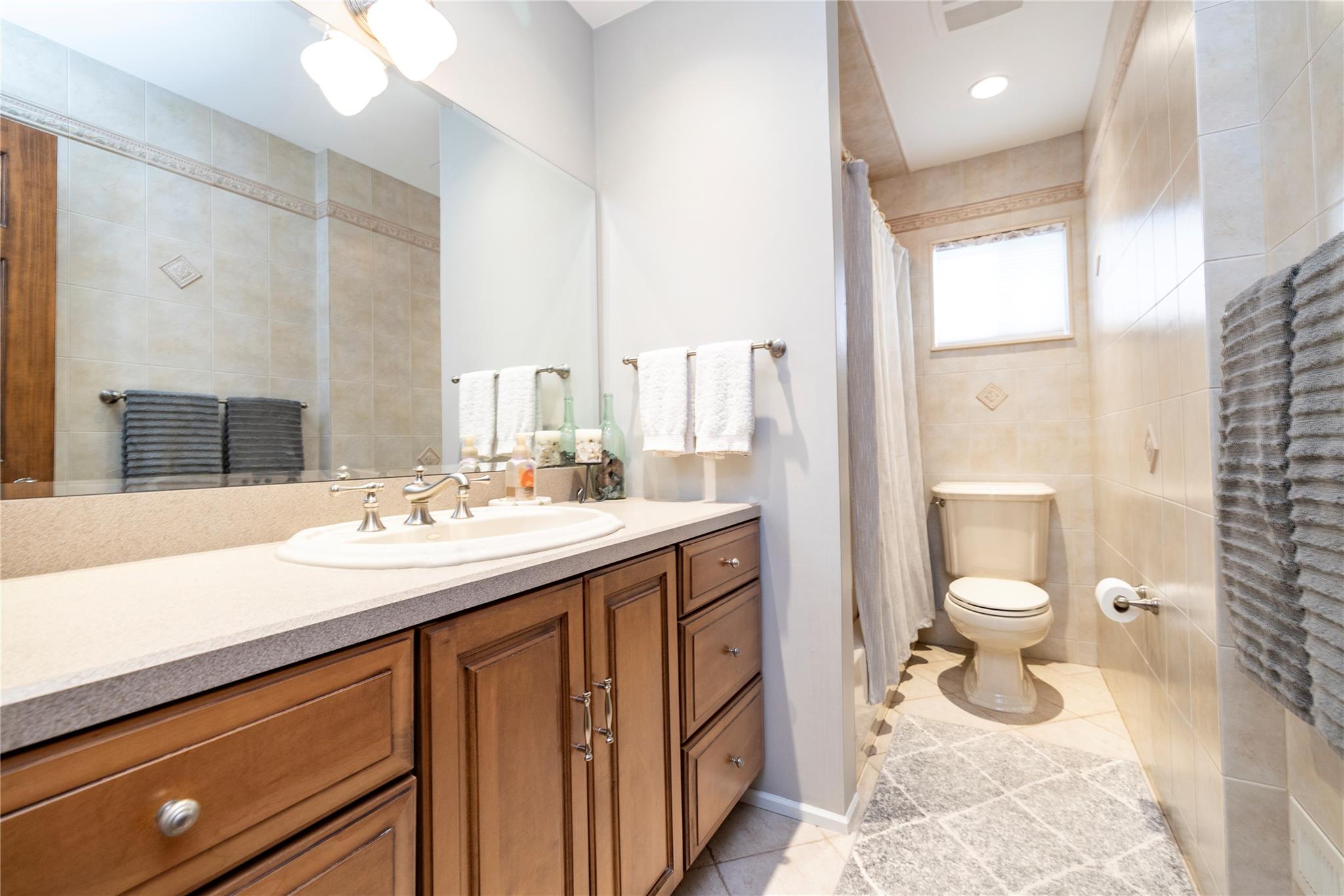 465 Nassau Avenue, Freeport, NY 11520