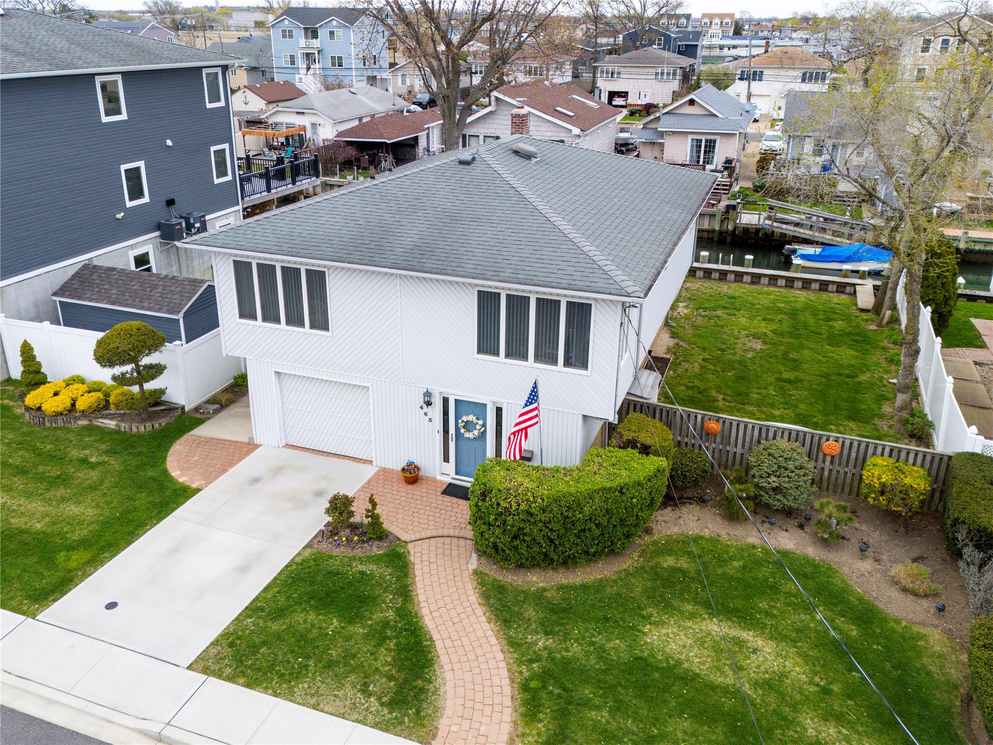 465 Nassau Avenue, Freeport, NY 11520