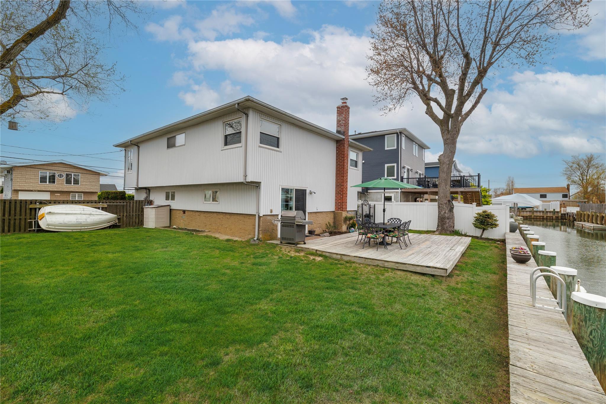 465 Nassau Avenue, Freeport, NY 11520