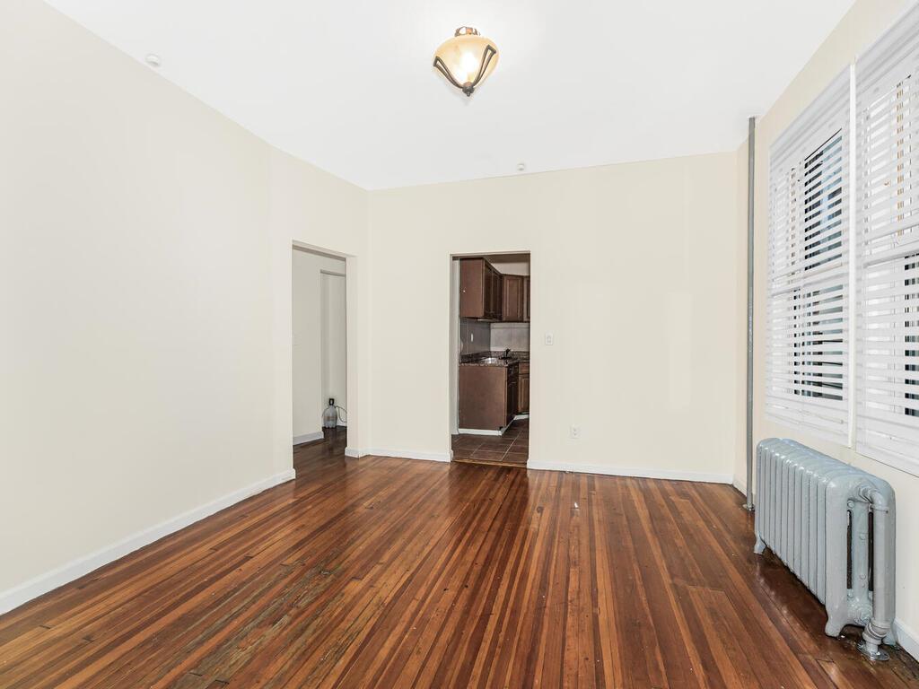 756 E 225th Street, Bronx, NY 10466