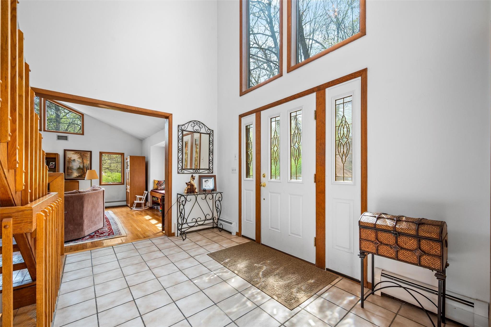 38 Ridgetop Drive, Tomkins Cove, NY 10986