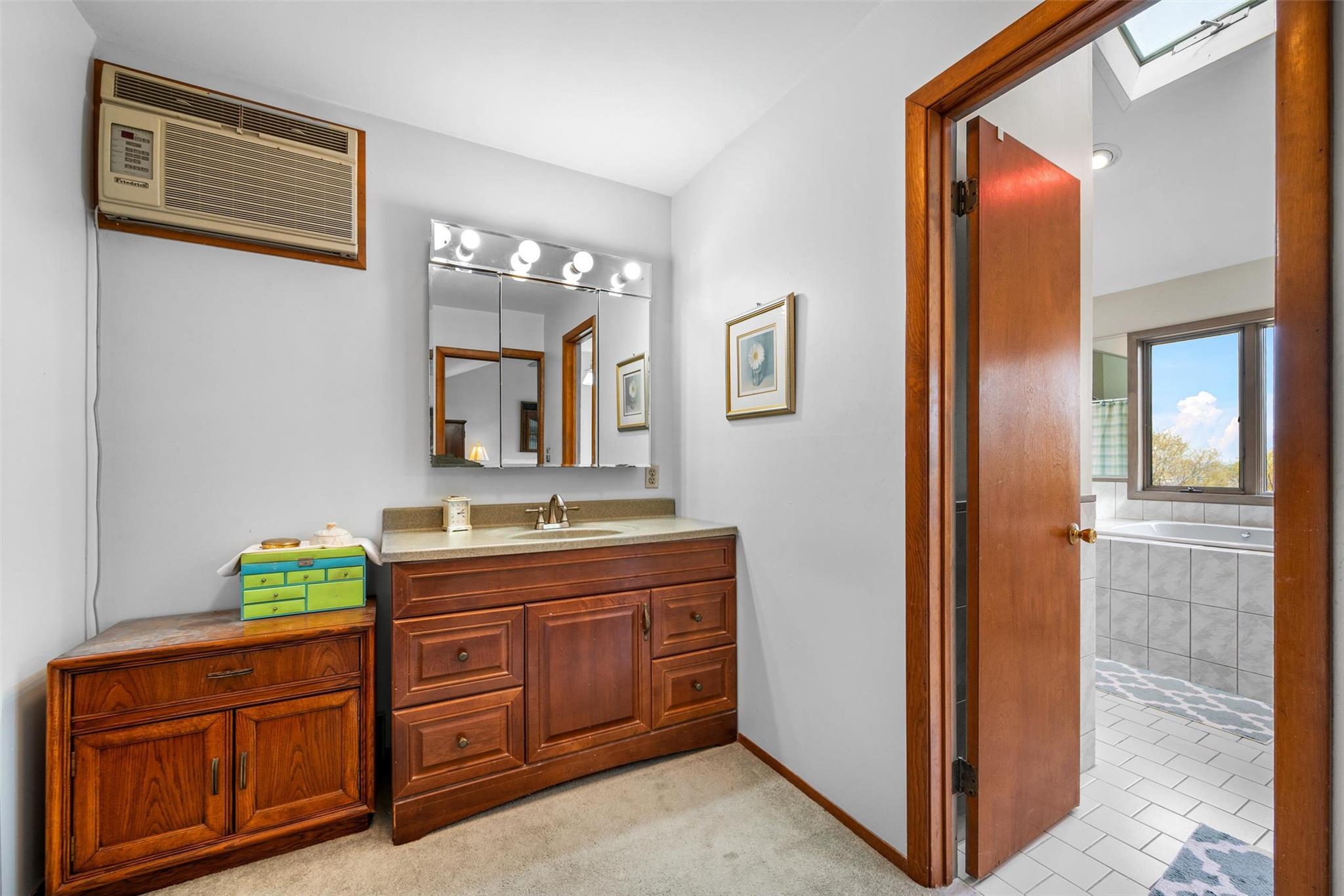 38 Ridgetop Drive, Tomkins Cove, NY 10986