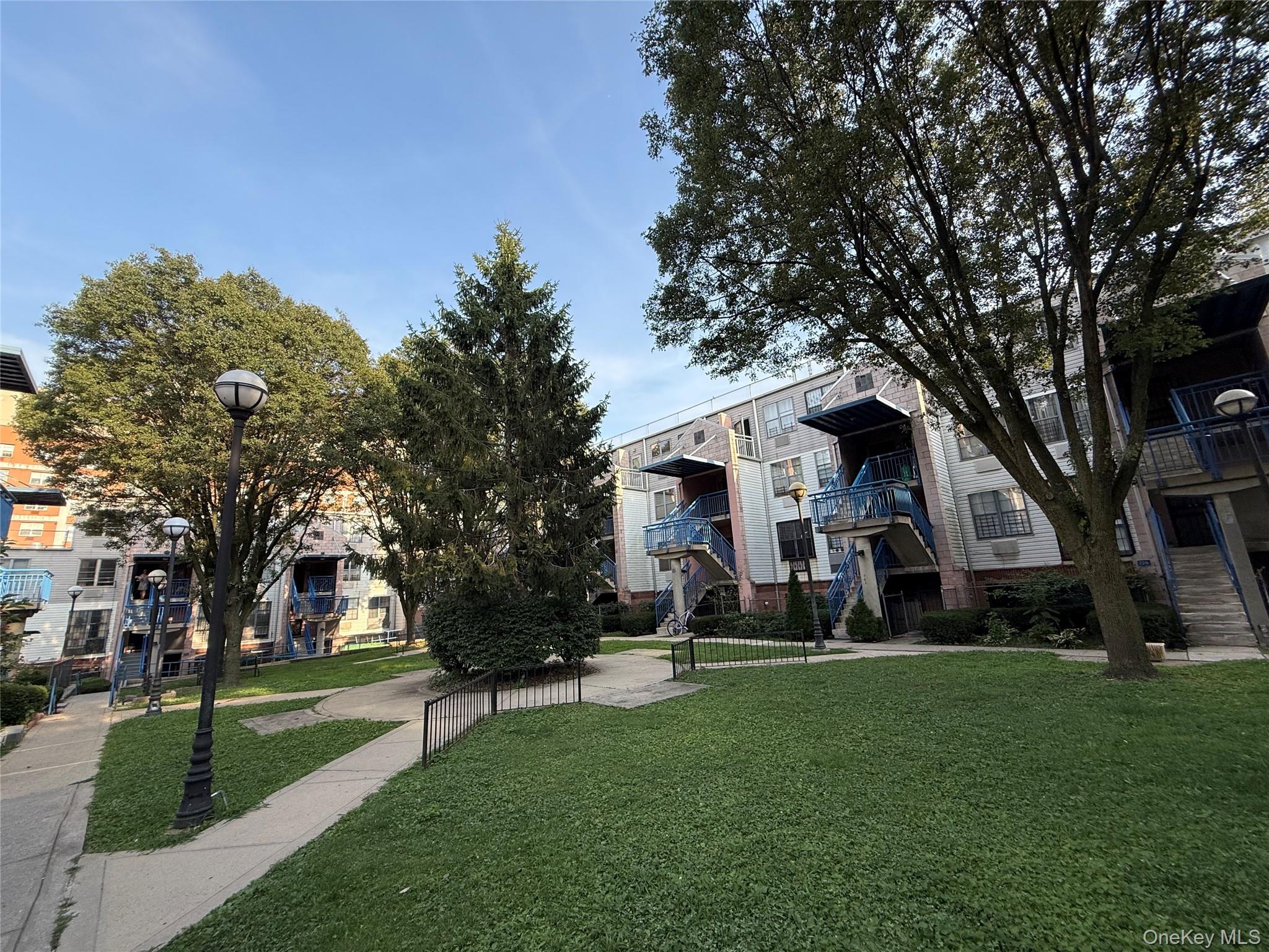 769 Saint Anns Avenue # B, Bronx, NY 10456