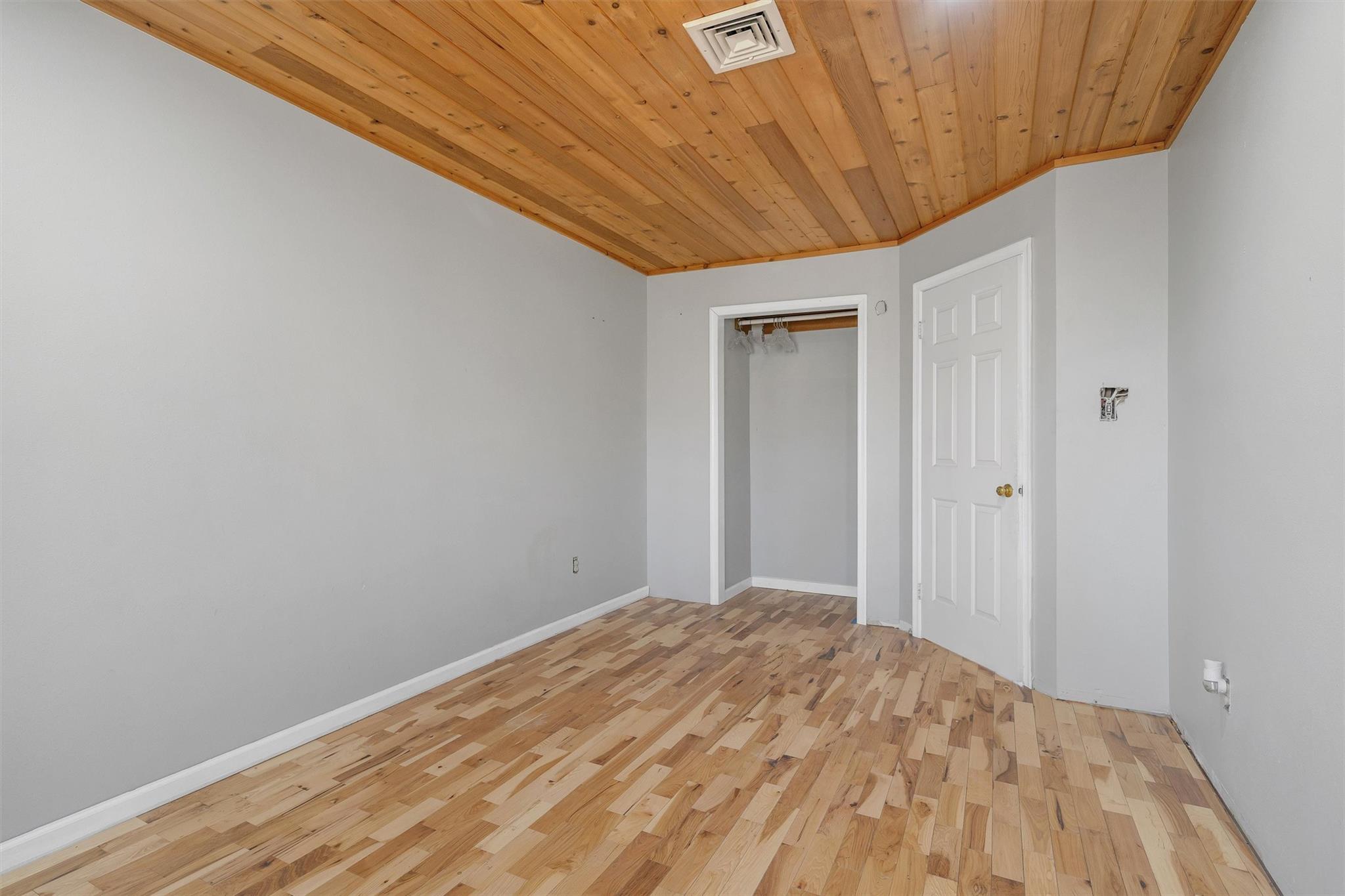 39 Meadowlark Lane, Woodridge, NY 12789