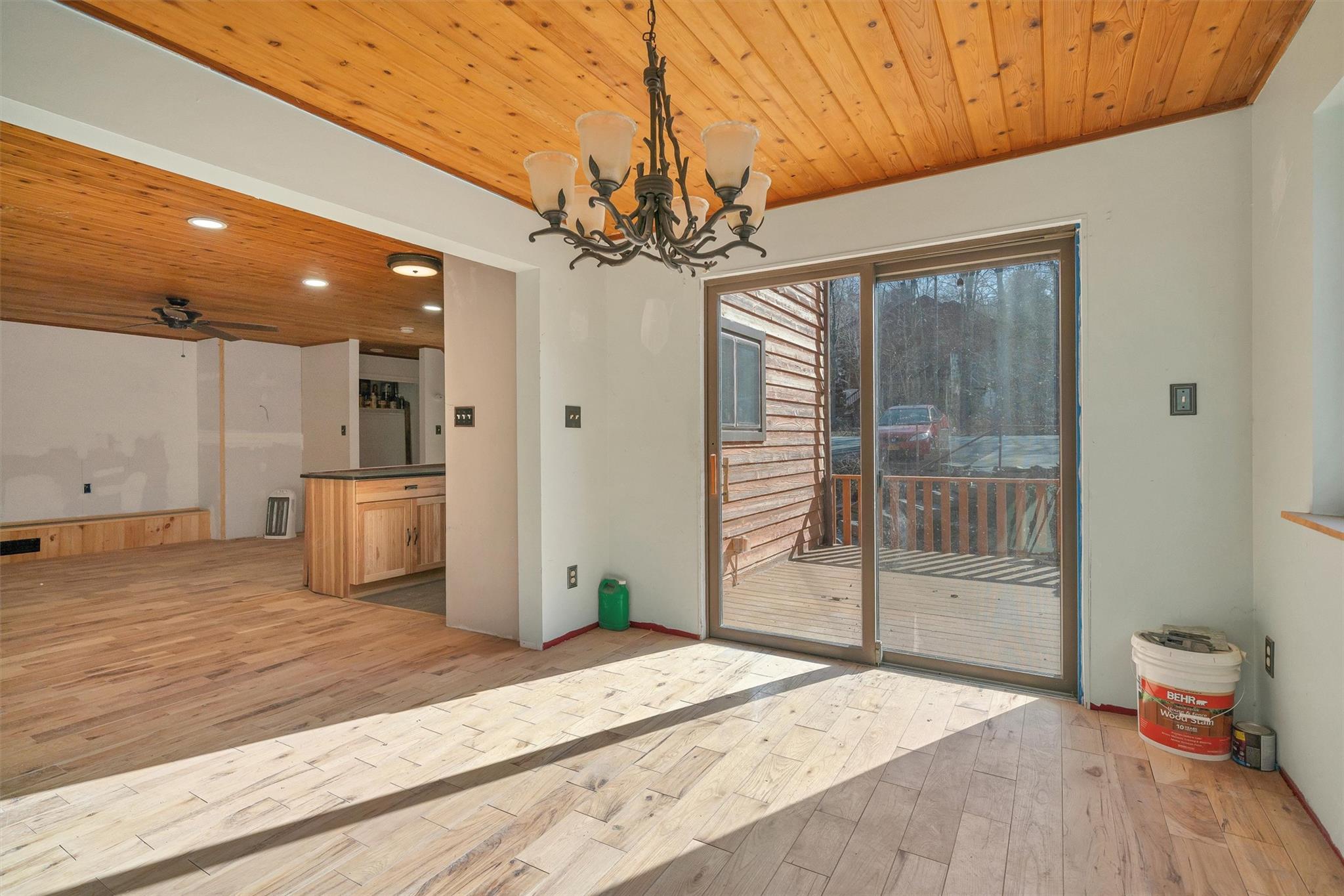 39 Meadowlark Lane, Woodridge, NY 12789