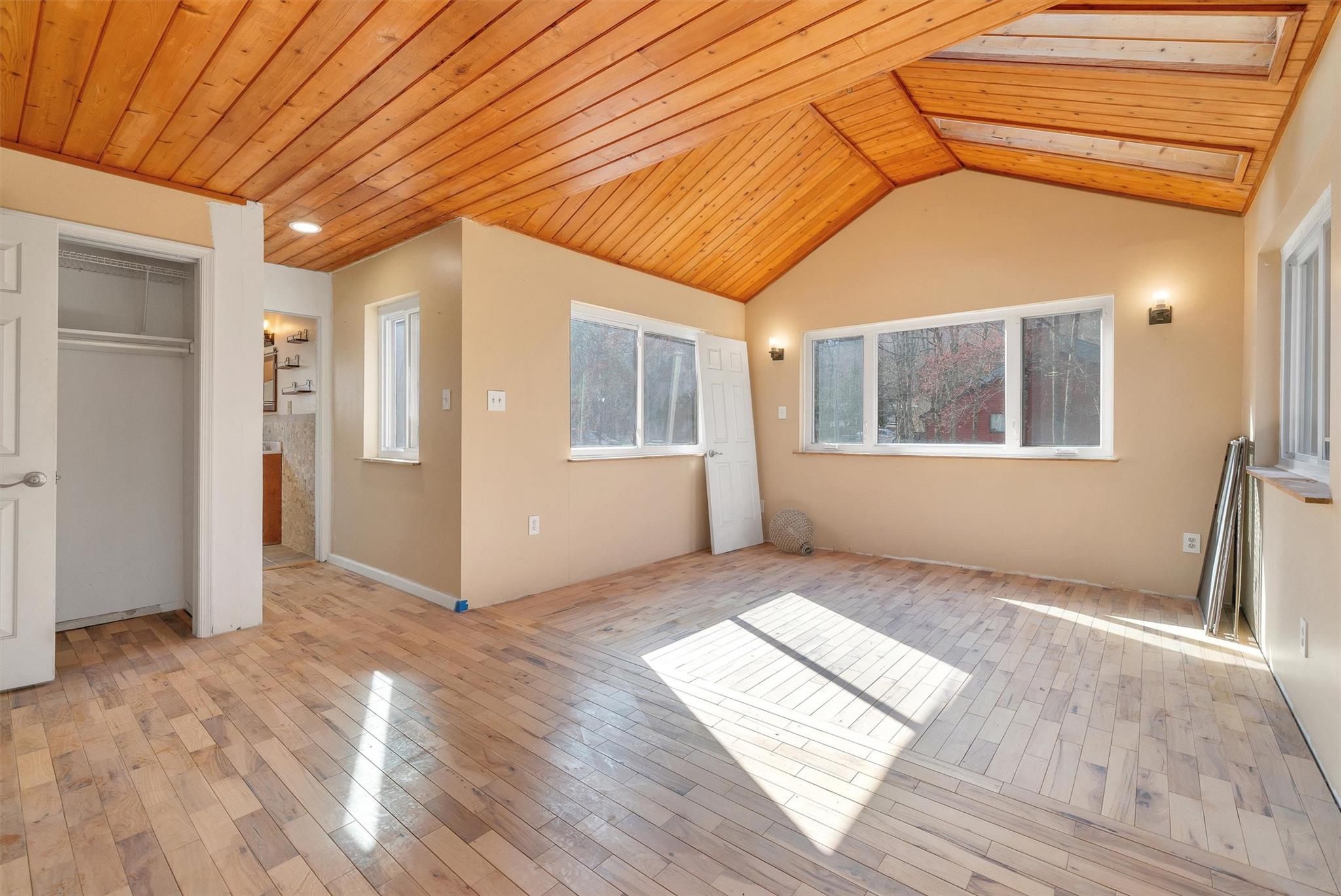 39 Meadowlark Lane, Woodridge, NY 12789