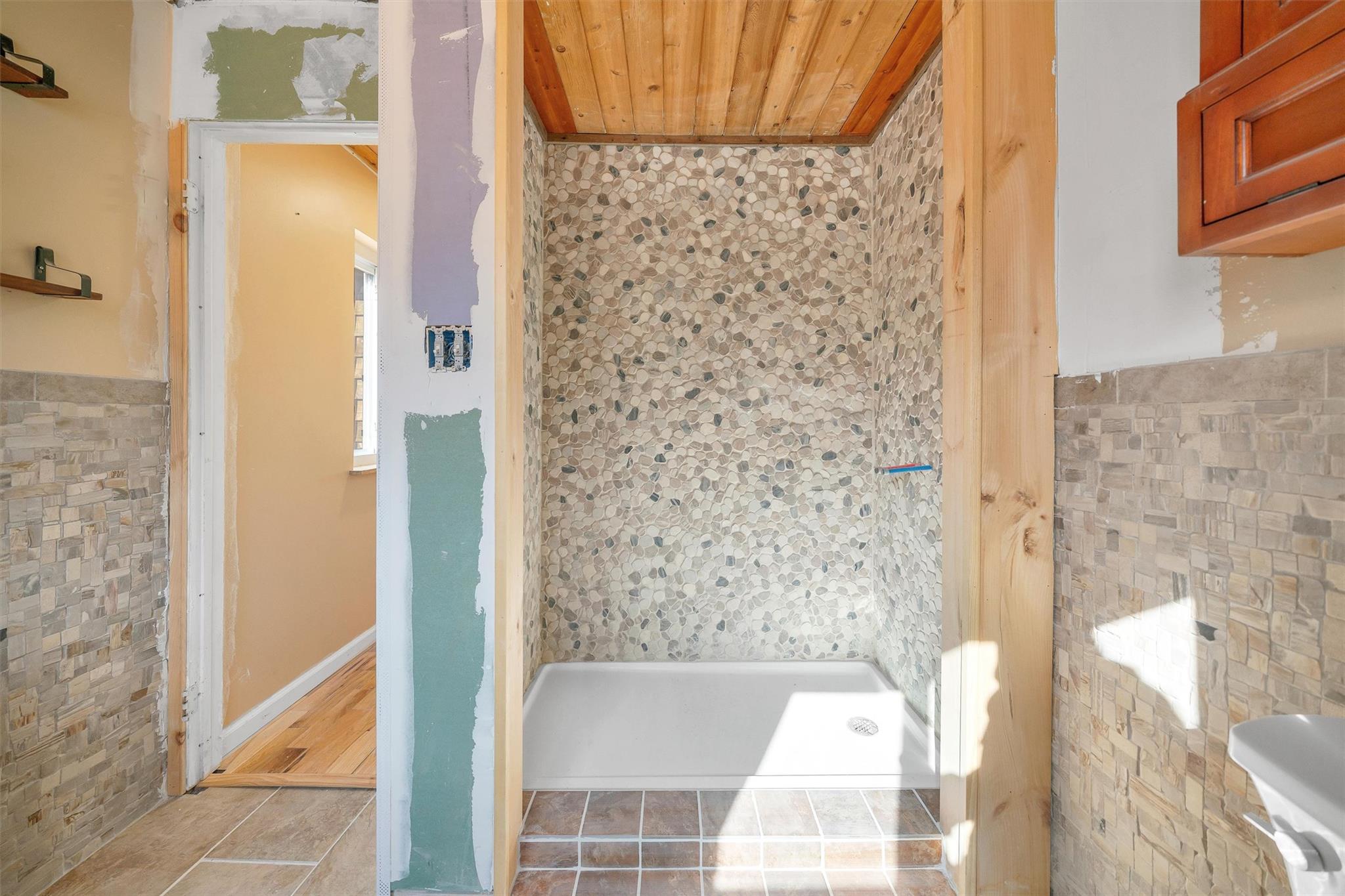 39 Meadowlark Lane, Woodridge, NY 12789