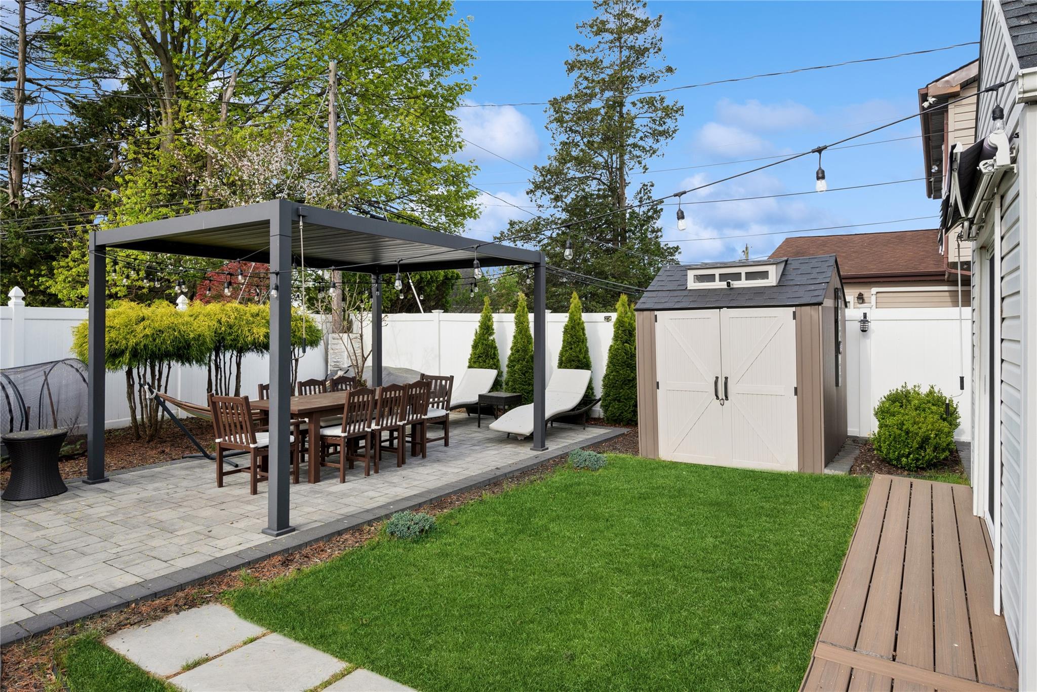 34 Chase Lane, Levittown, NY 11756