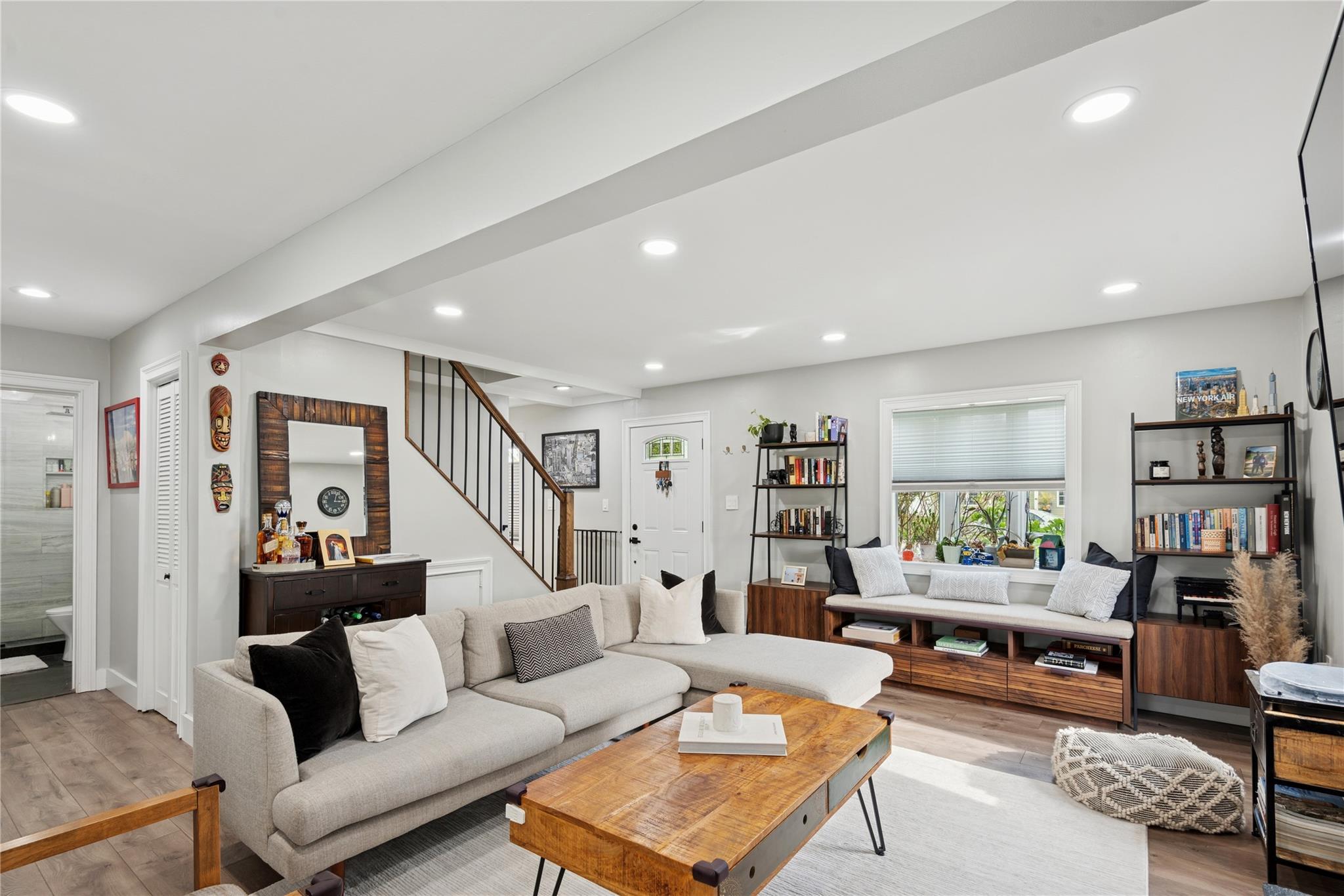 34 Chase Lane, Levittown, NY 11756