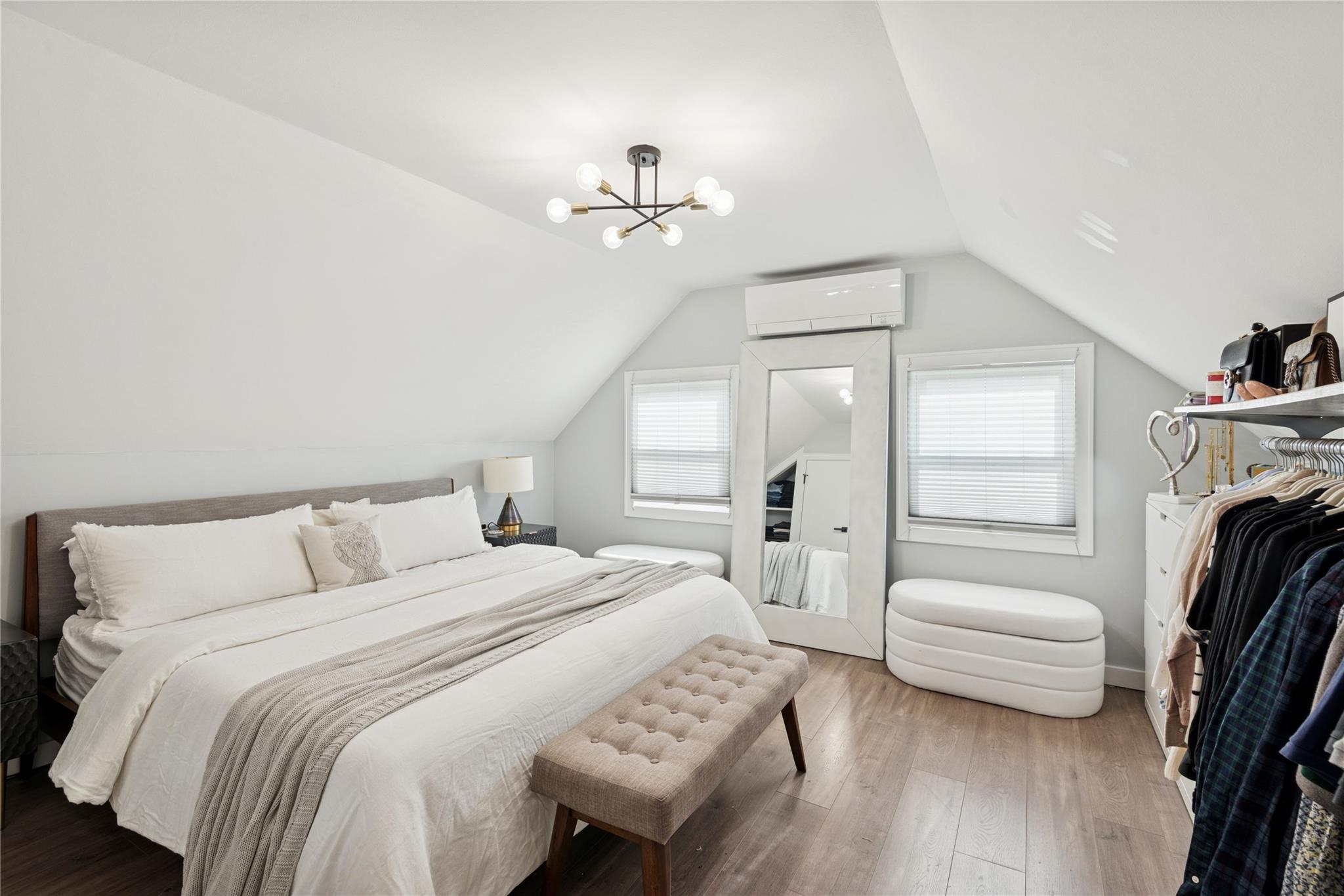 34 Chase Lane, Levittown, NY 11756