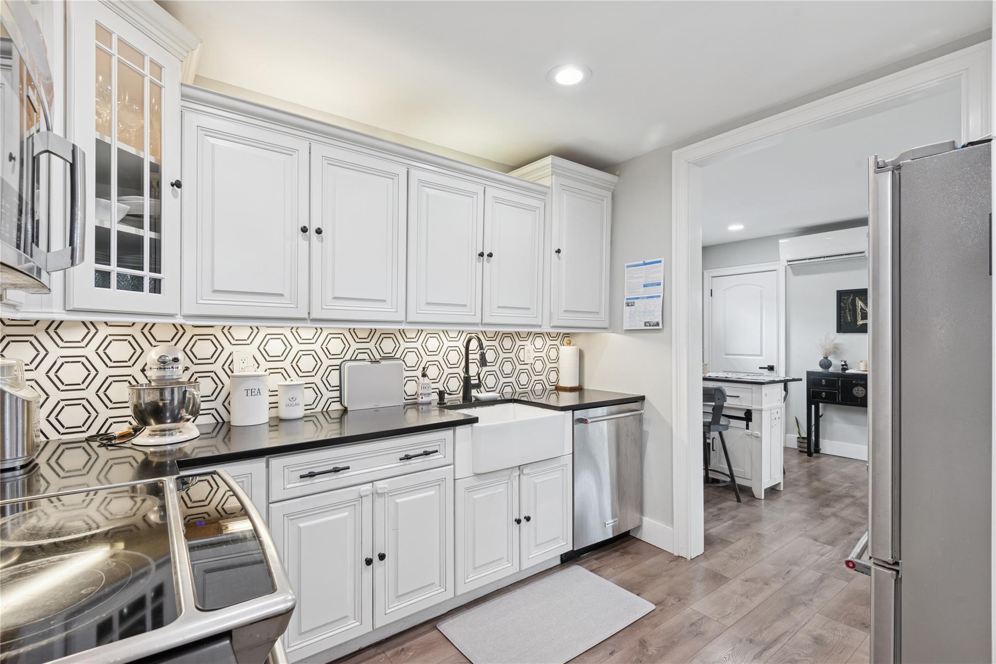 34 Chase Lane, Levittown, NY 11756