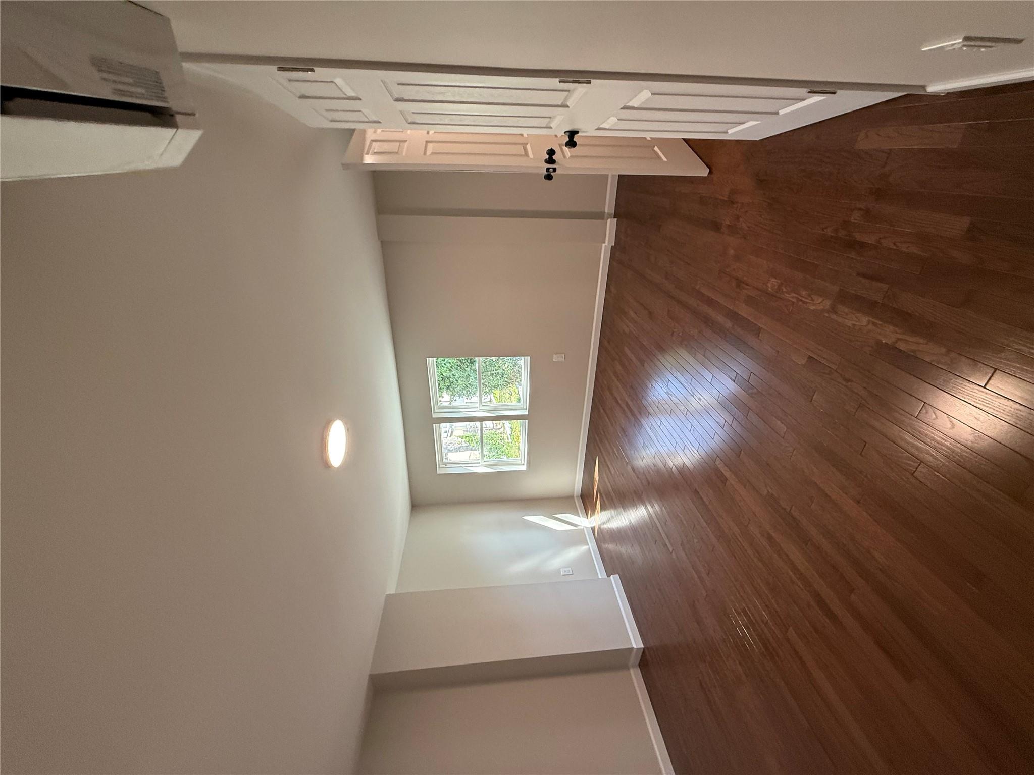 119 Osgood Avenue, Staten Island, NY 10304