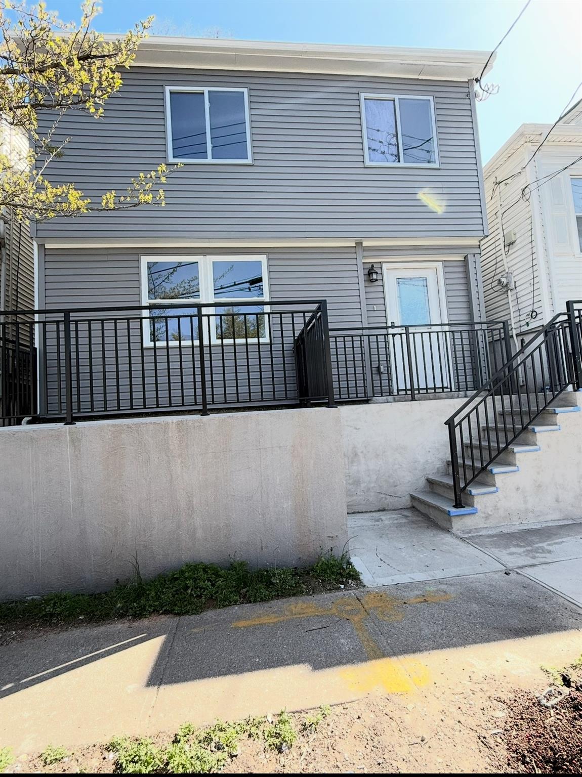 119 Osgood Avenue, Staten Island, NY 10304