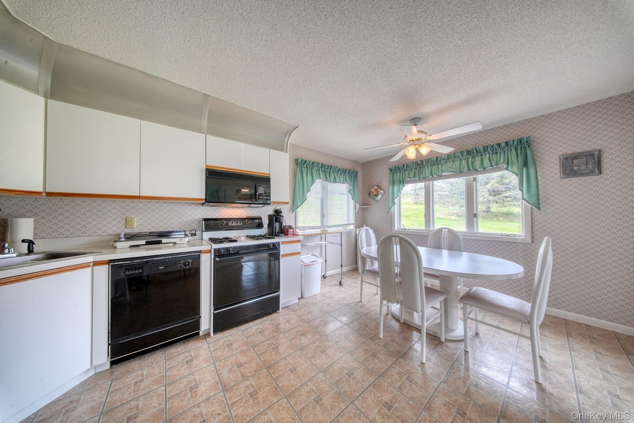 10 Joe D Drive # 10B, Callicoon, NY 12723