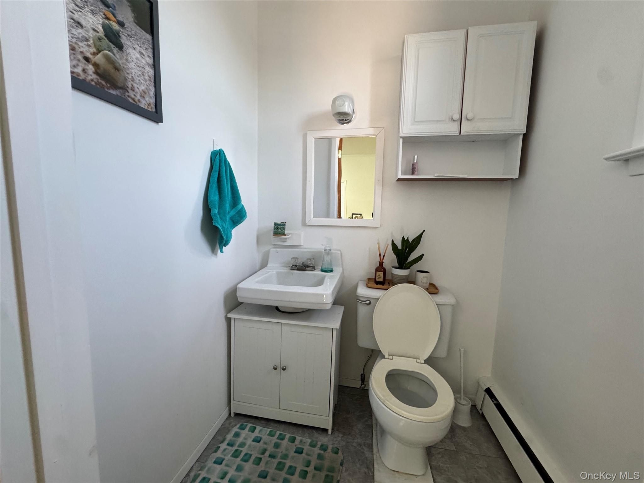 1091 Rt. 25A, Stony Brook, NY 11790