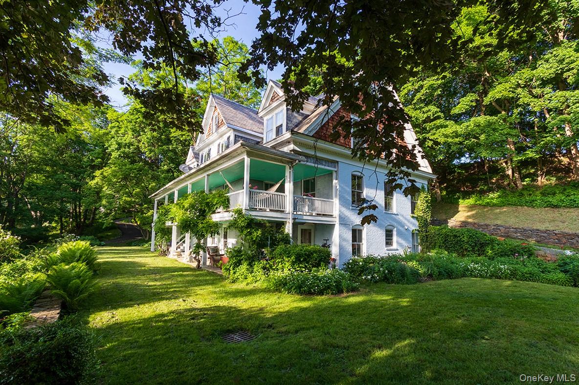 158 Greendale Road, Hudson, NY 12534