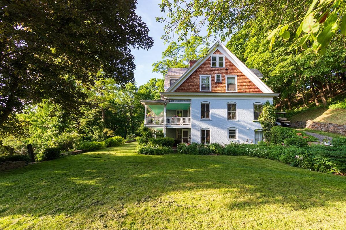 158 Greendale Road, Hudson, NY 12534