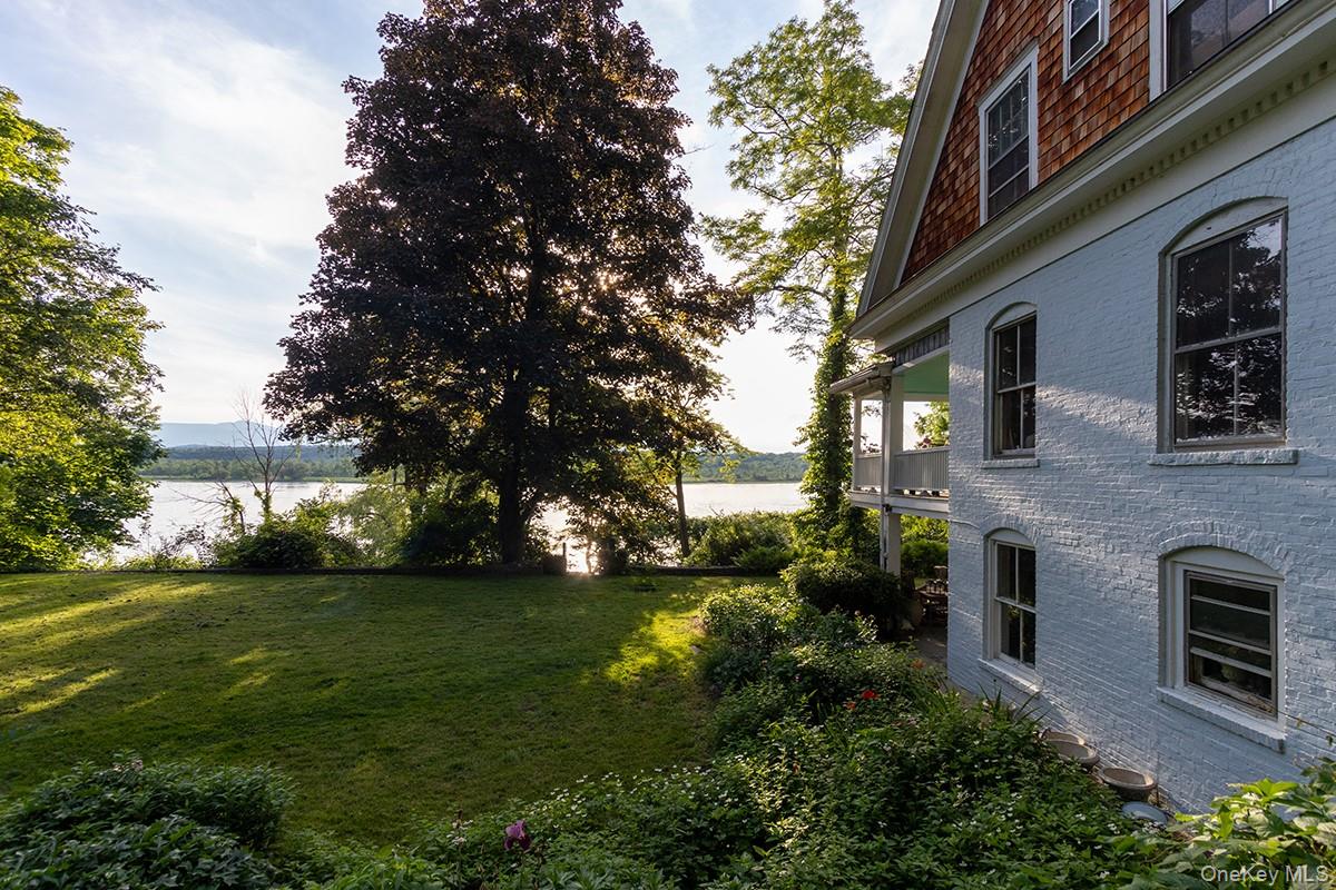 158 Greendale Road, Hudson, NY 12534