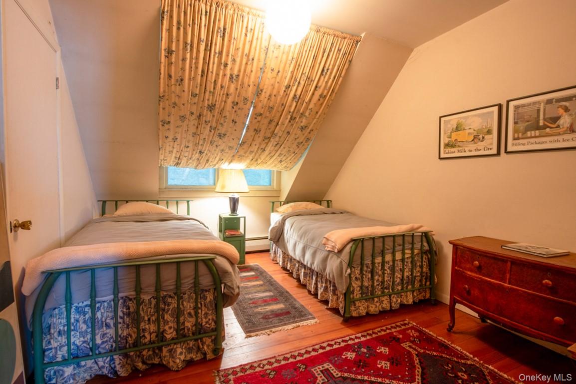 158 Greendale Road, Hudson, NY 12534