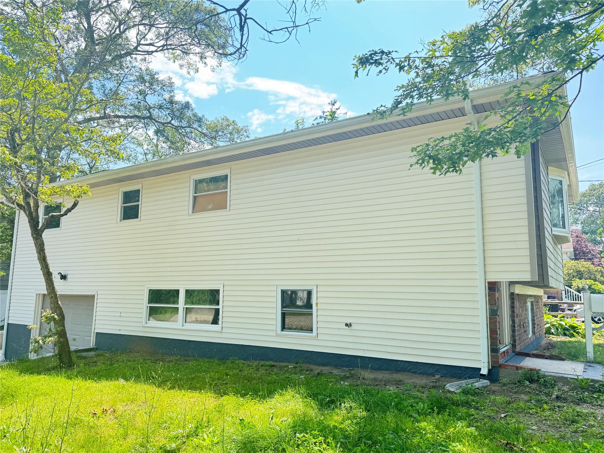 38 Moffitt Boulevard, East Islip, NY 11730