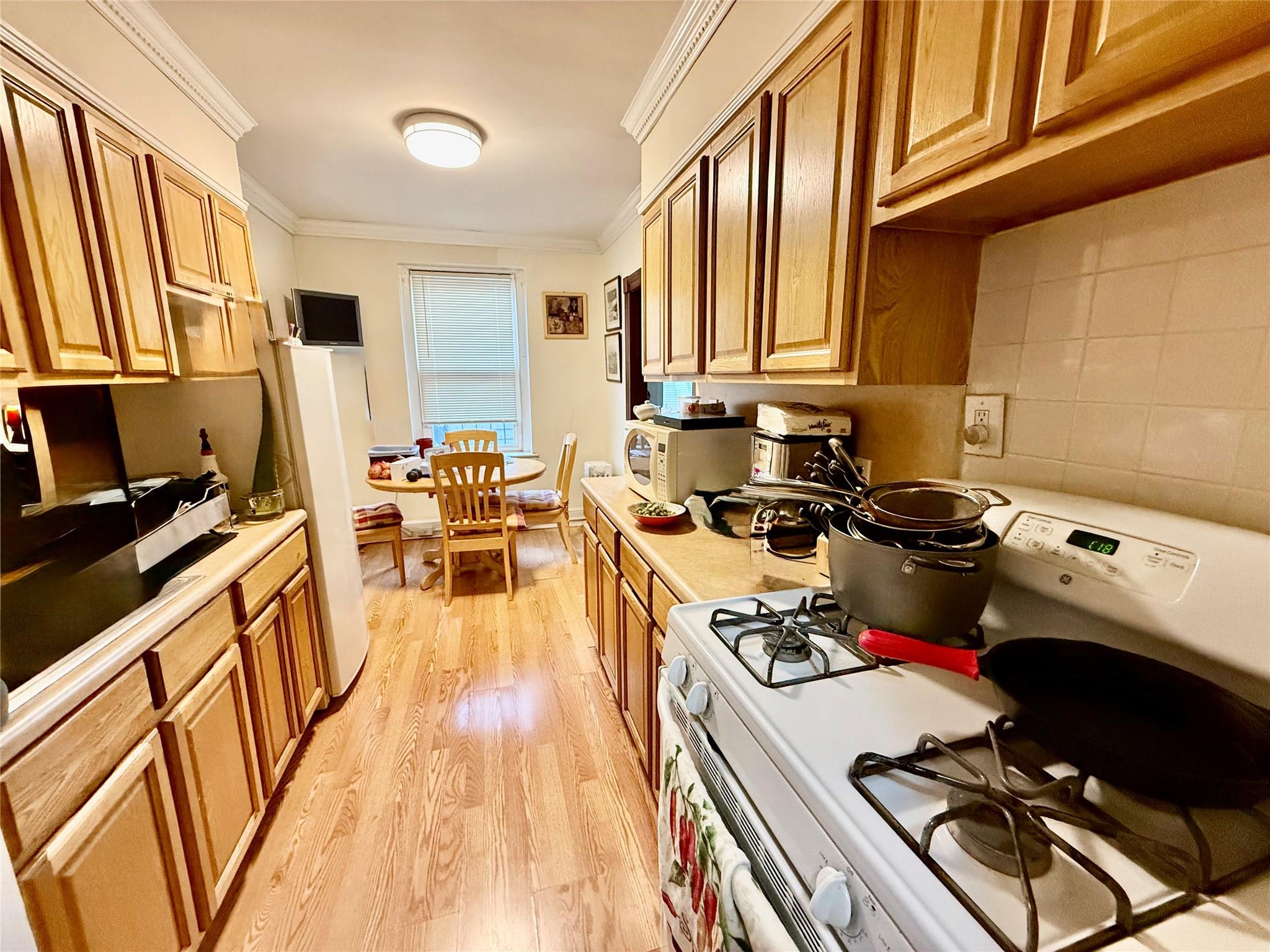 2 Lockwood Avenue # 2B, Bronxville, NY 10708