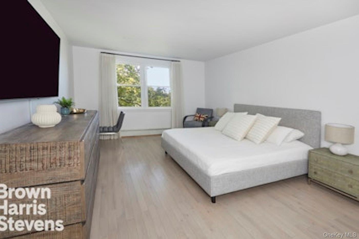 4601 Henry Hudson Parkway # A7, Bronx, NY 10471