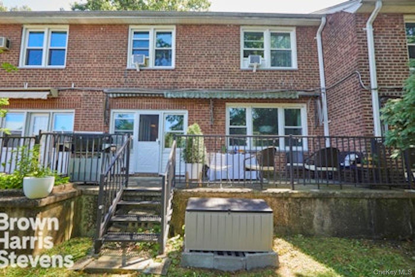 4601 Henry Hudson Parkway # A7, Bronx, NY 10471