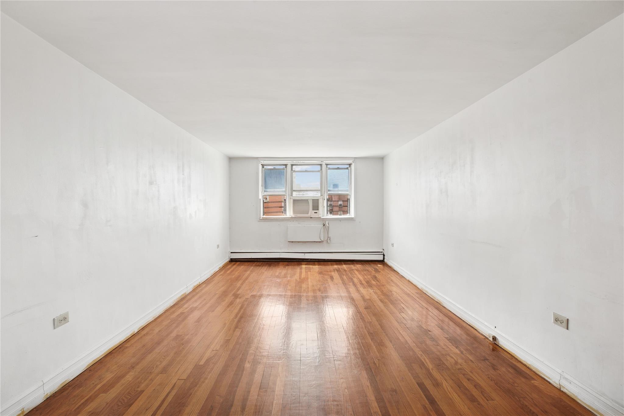 3420 Parsons Blvd # APT 6B, Flushing, NY 11354