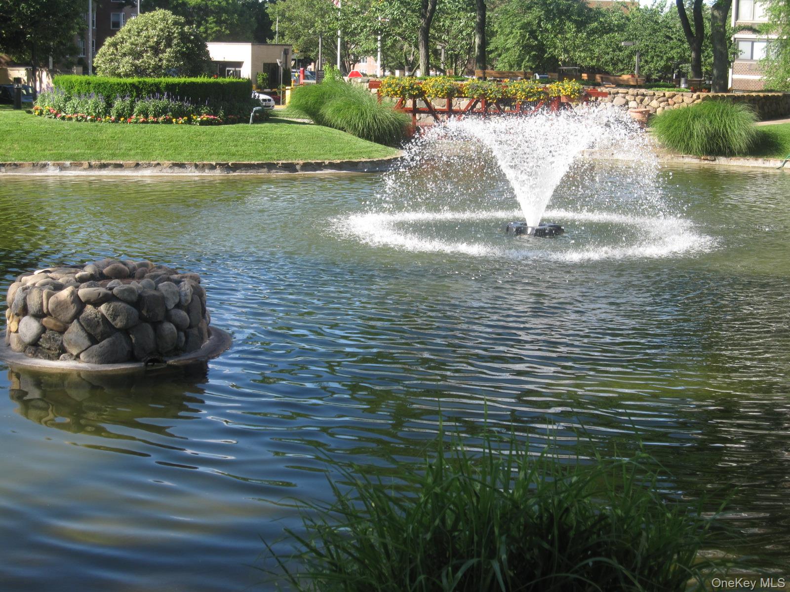 2 Bay Club Drive # 10B, Bayside, NY 11360