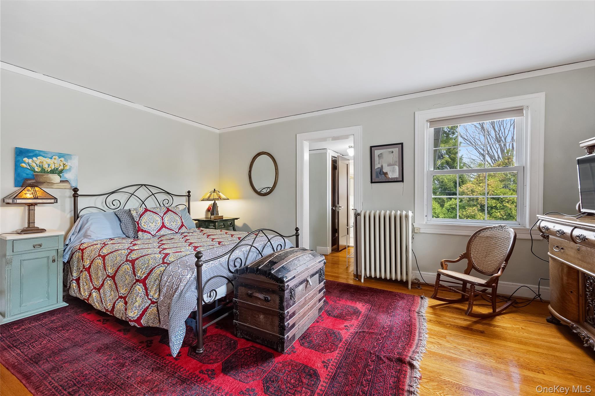 127 #1 Beverly Road, Douglaston, NY 11363